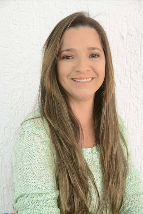 Ivanise Cristina Vieira De Castro - Presidente